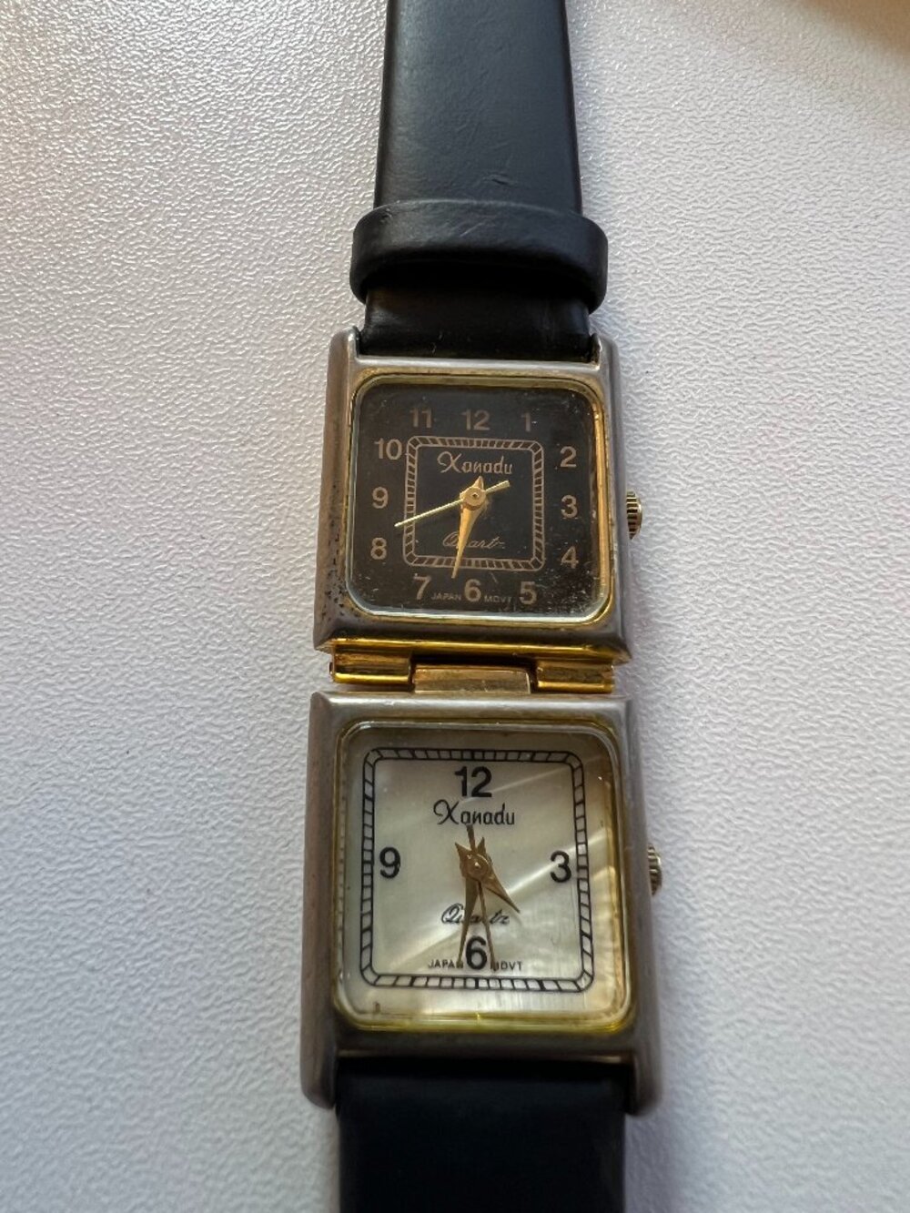 Quartz Xanadu Two‑Time‑Zone Watch – Leather Band – Like New